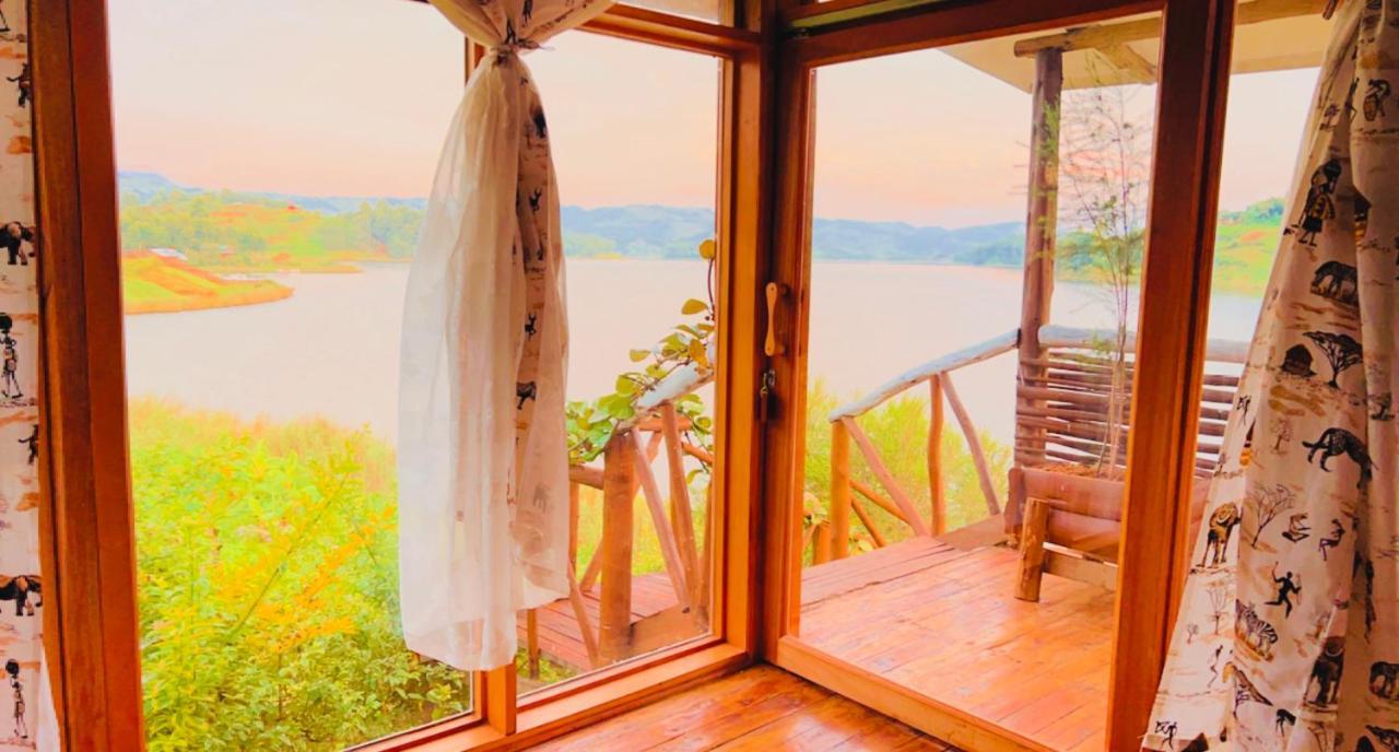 Lake Bunyonyi Rock Resort Kabale Exterior foto
