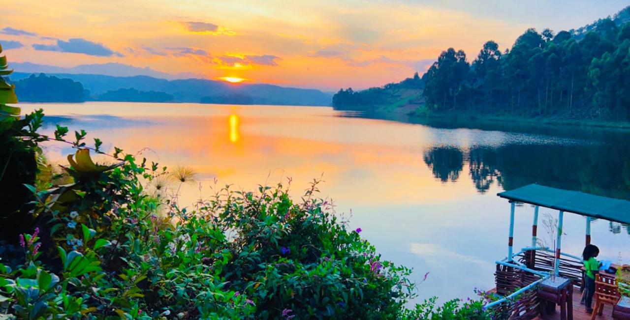 Lake Bunyonyi Rock Resort Kabale Exterior foto